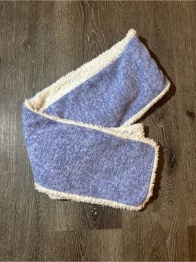 Blue and White Warm Soft Cozy Fuzzy Winter Scarf